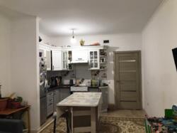 2-��������� �������� � 55 �² � 2/13 ����, ������ ������ 17� � ������� ���� 12