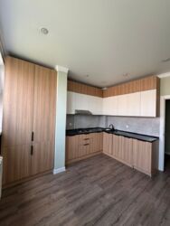 2-��������� �������� � 57.1 �² � 8/9 ����, �������� 167 � �����������-�������� ���� 16