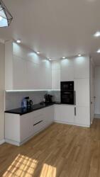 2-��������� �������� � 50.6 �² � 5/13 ����, ��� ������-1, �������� 348/1 (��������� - ������) ���� 10