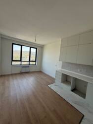 3-��������� �������� � 125.9 �² � 5/6 ����, ������� ������������� 71 ���� 4