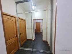 2-��������� �������� � 57.1 �² � 5/9 ����, ������� 211 ���� 4