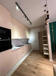 2-��������� �������� � 71 �² � 8/12 ����, ������� 154/1 ���� 5