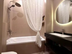 2-��������� �������� � 49.1 �² � 9 ����, ���� 160 � ������ ����� ���� 5