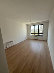 3-��������� �������� � 125.9 �² � 5/6 ����, ������� ������������� 71 ���� 1