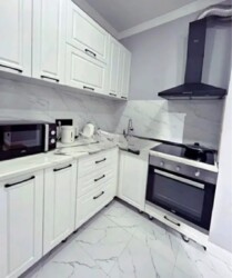 3-��������� �������� � 63.6 �² � 4/13 ����, ���������� 14 ���� 8