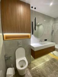 2-��������� �������� � 104 �² � 10/19 ����, ���� 164 �3 � ������������� ���� 14