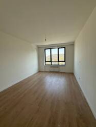 3-��������� �������� � 125.9 �² � 5/6 ����, ������� ������������� 71 ���� 7