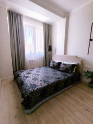 4-��������� �������� � 136 �² � 6/14 ����, �������� 277/7 ���� 4