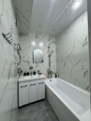 3-��������� �������� � 85 �² � 8/10 ����, ��� �����-1, ����� 1� ���� 3