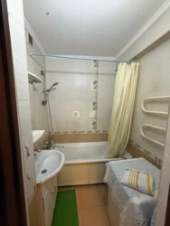 4-��������� �������� � 97 �² � 4/5 ����, ������� 33 � ����������� ���� 1