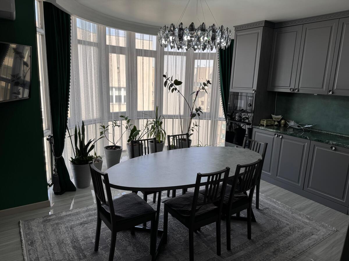 ��������� �������� ������, ������������� �-�, �������, 98� ���� 1