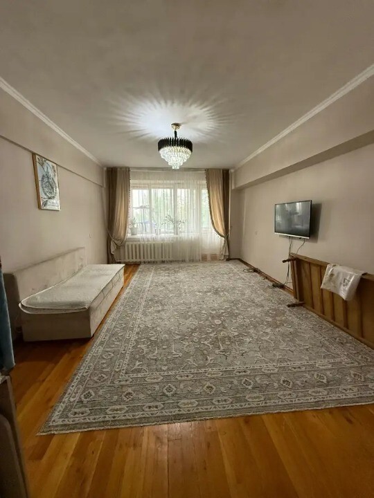 Продается квартира Алматы, Ауэзовский р-н, мкр 11, 3 фото 1 Продается квартира Алматы, Ауэзовский р-н, мкр 11, 3 фото 1
