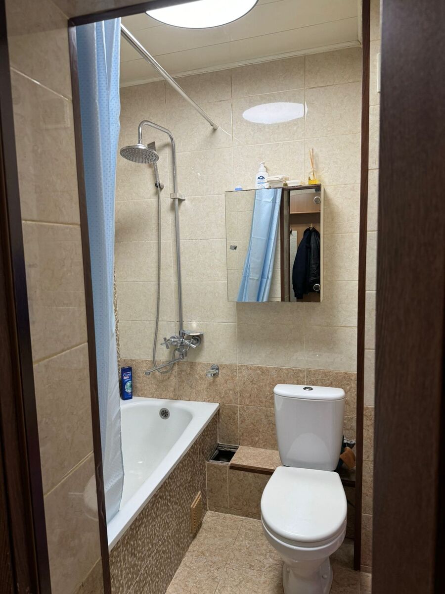 2-��������� �������� � 48 �² � 1/2 ����, ���������� 292 � ����������� ���� 1