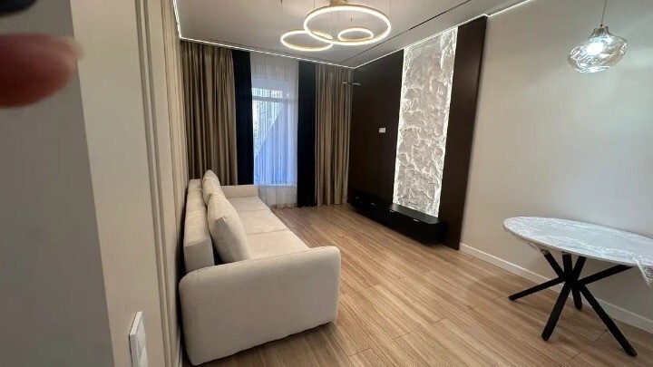 ��������� �������� ������, ������������� �-�, �����������, 197/2 ���� 1