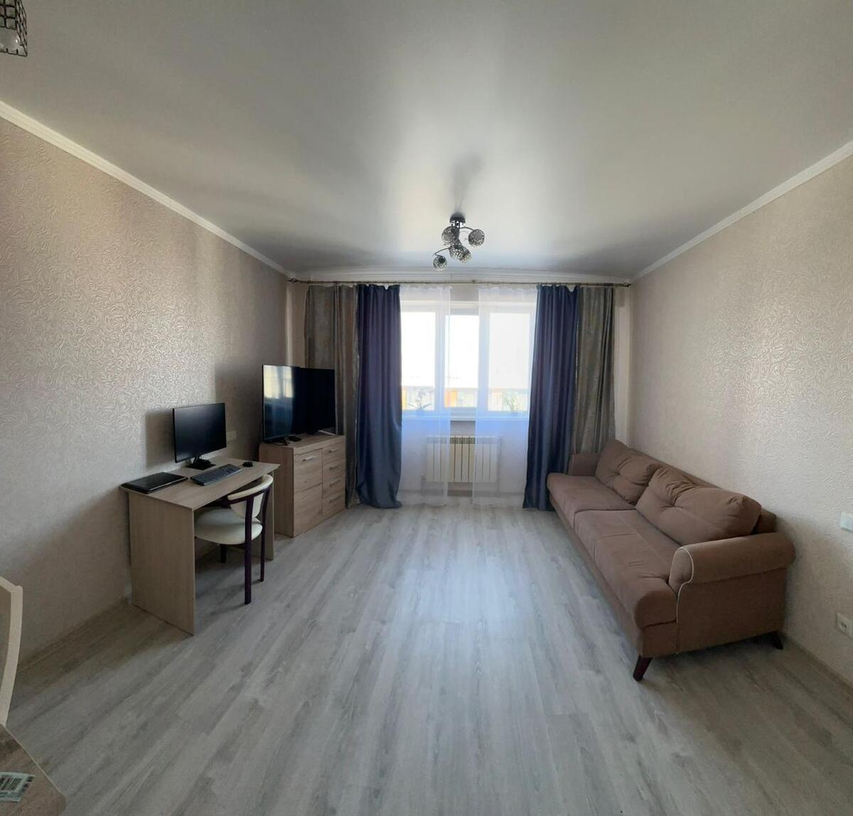 2-��������� �������� � 44 �² � 4/6 ����, �������� ���� ���� 1