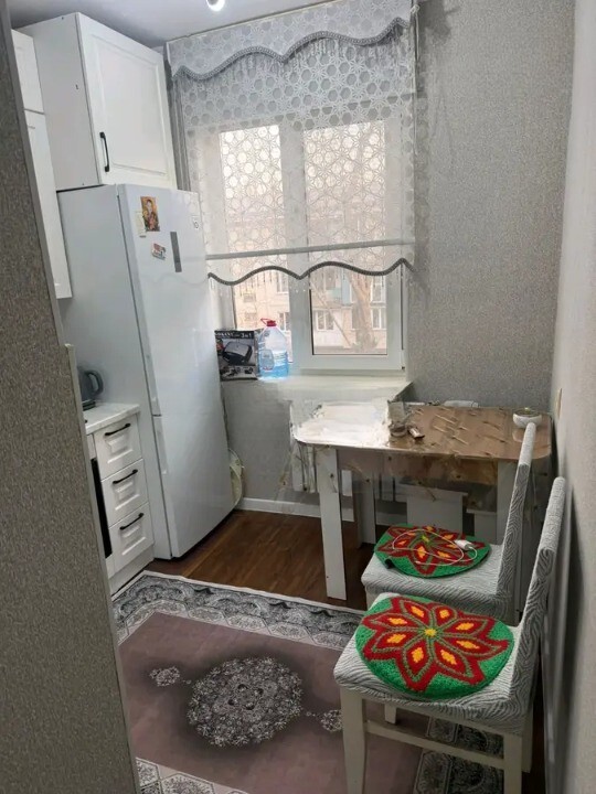 ��������� �������� ������, ���������� �-�, �6, 19� ���� 1