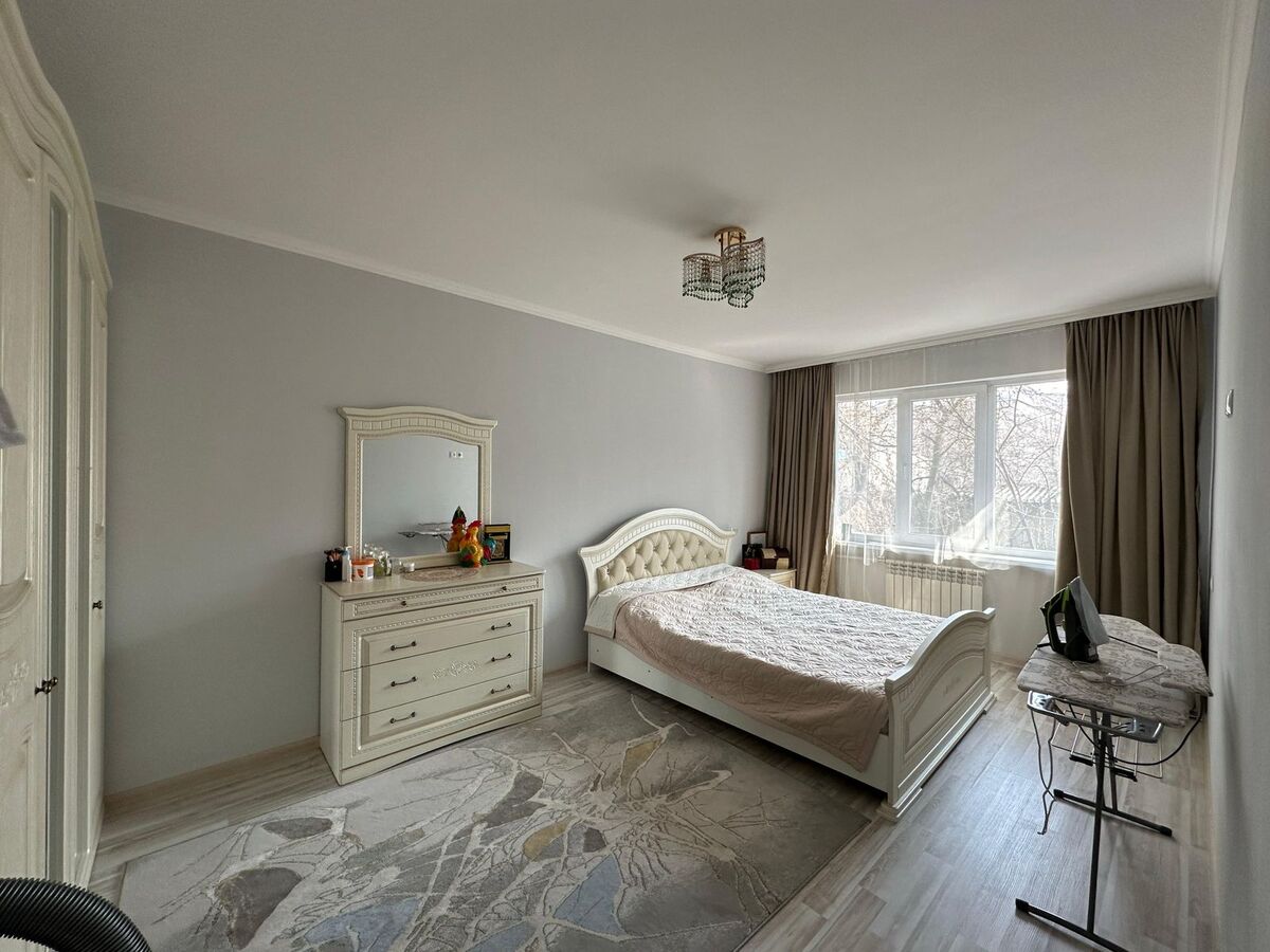 Продается квартира Алматы, Бостандыкский р-н, Утепова, 9б фото 1 Продается квартира Алматы, Бостандыкский р-н, Утепова, 9б фото 1