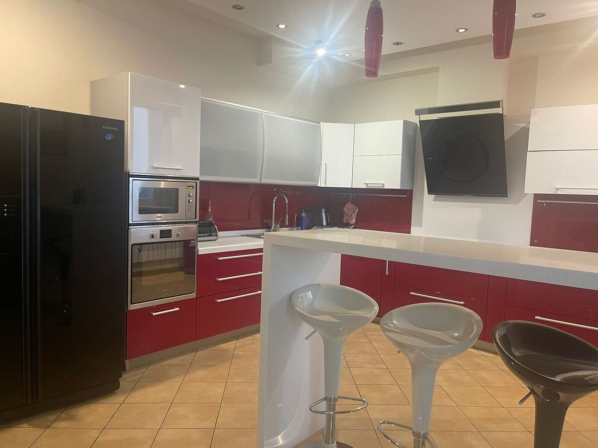 ��������� �������� ������, ��������� �-�, ������, 162 ���� 1