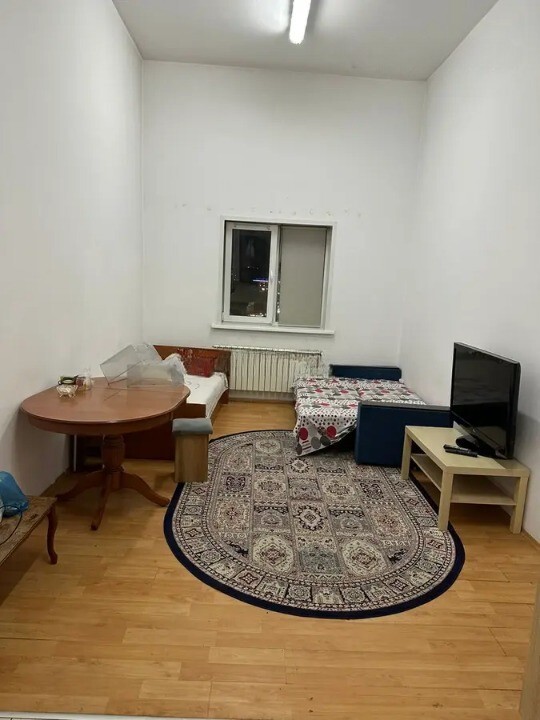 2-��������� �������� � 42 �² � 10/10 ����, ��� ������ 21 ���� 1