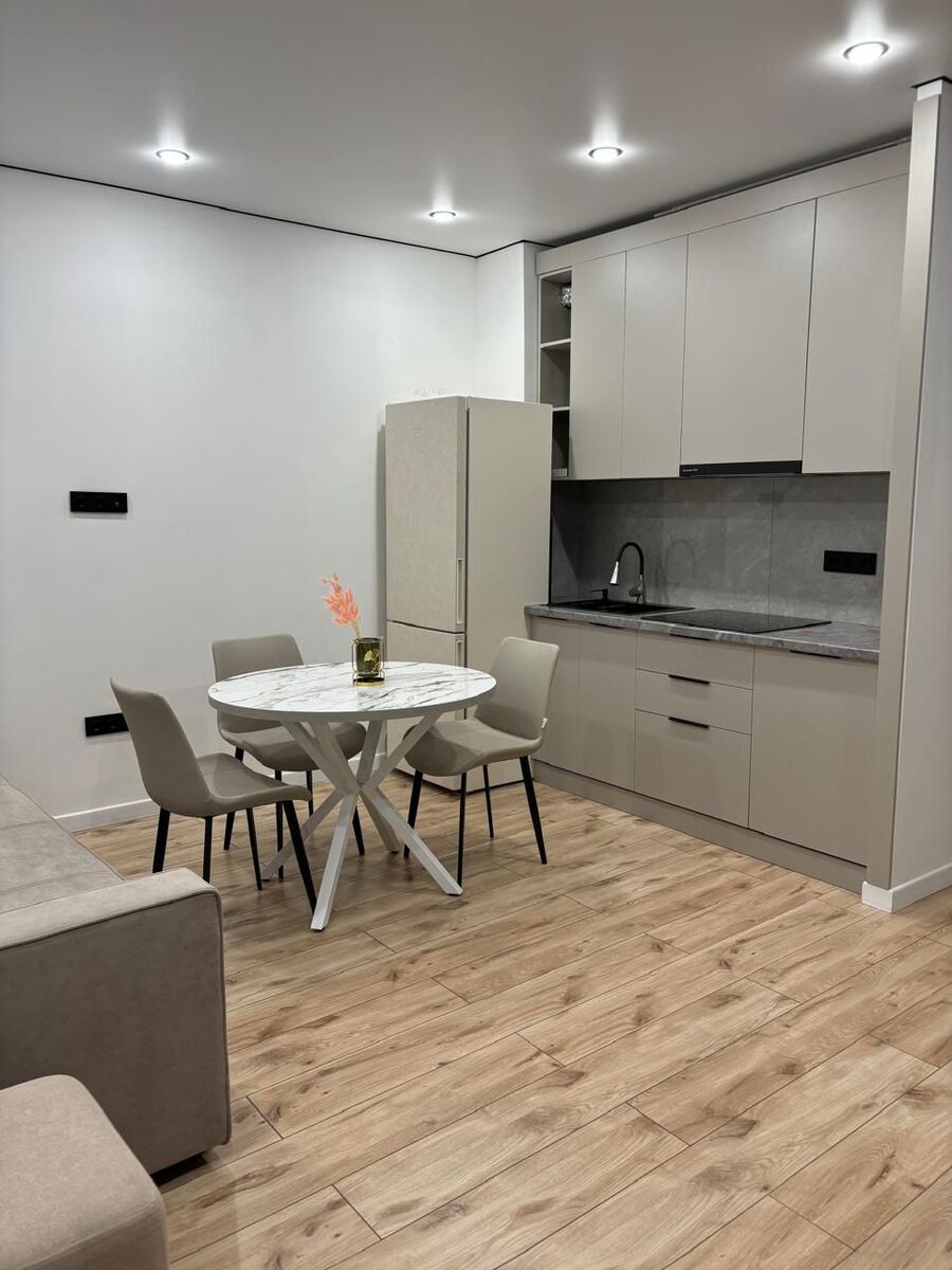 2-��������� �������� � 44 �² � 1/13 ����, ���� �� 189/3 � �������� ���� 1