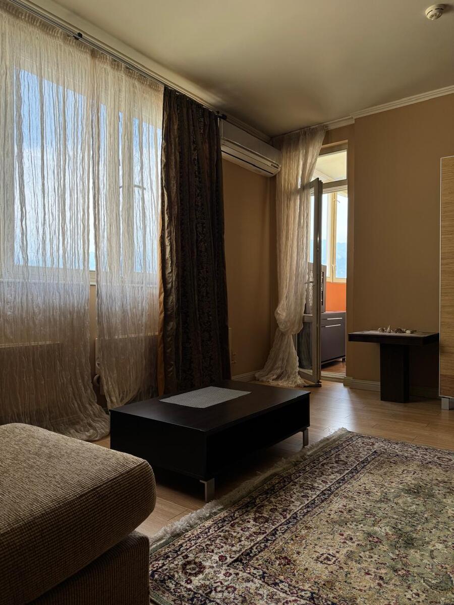 ��������� �������� ������, ������������� �-�, �����������, 25 ���� 1