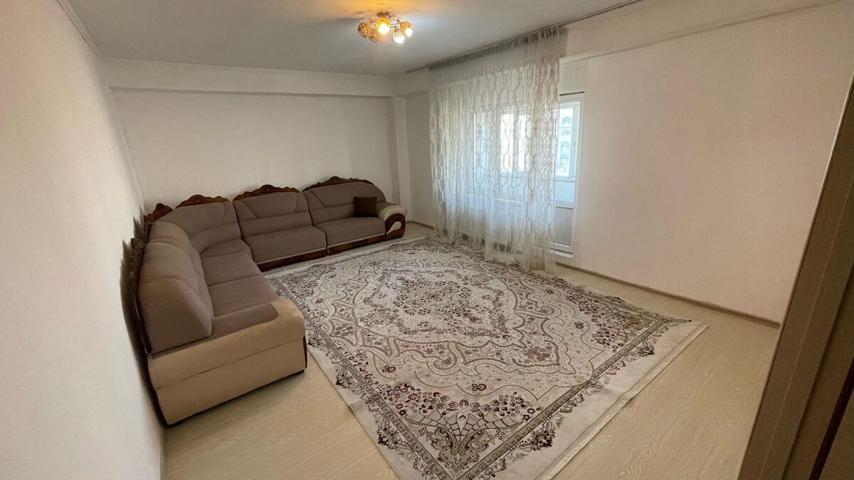 2-��������� �������� � 80 �² � 5/5 ����, ��� ������-2 111 ���� 1