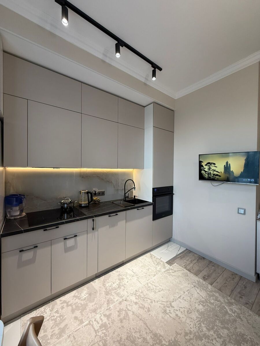 2-комнатная квартира · 38.4 м² · 9/12 этаж, Си Синхая 17 фото 1 2-комнатная квартира · 38.4 м² · 9/12 этаж, Си Синхая 17 фото 1