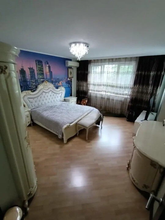 4-��������� �������� � 140 �² � 1/5 ����, ��� �����-2 3 ���� 1