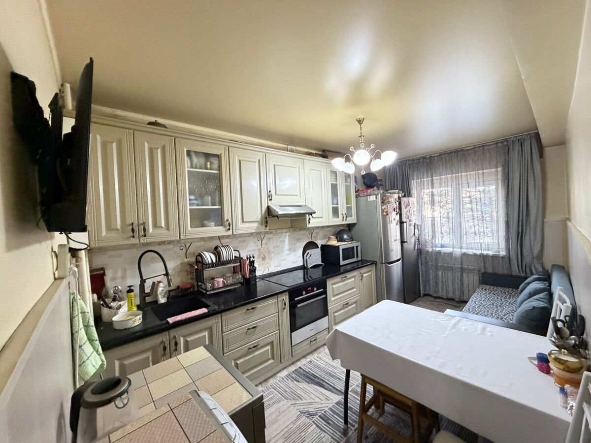 2-��������� �������� � 61 �² � 1/5 ����, ��������� 502� � ����� ��������� ���� 1