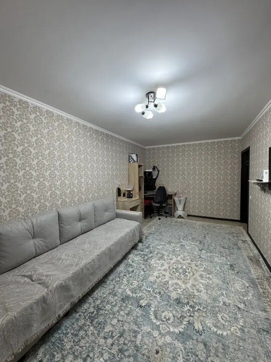 2-��������� �������� � 44 �² � 1/4 ����, ��� �3 6 � ���� ����� ���� 1