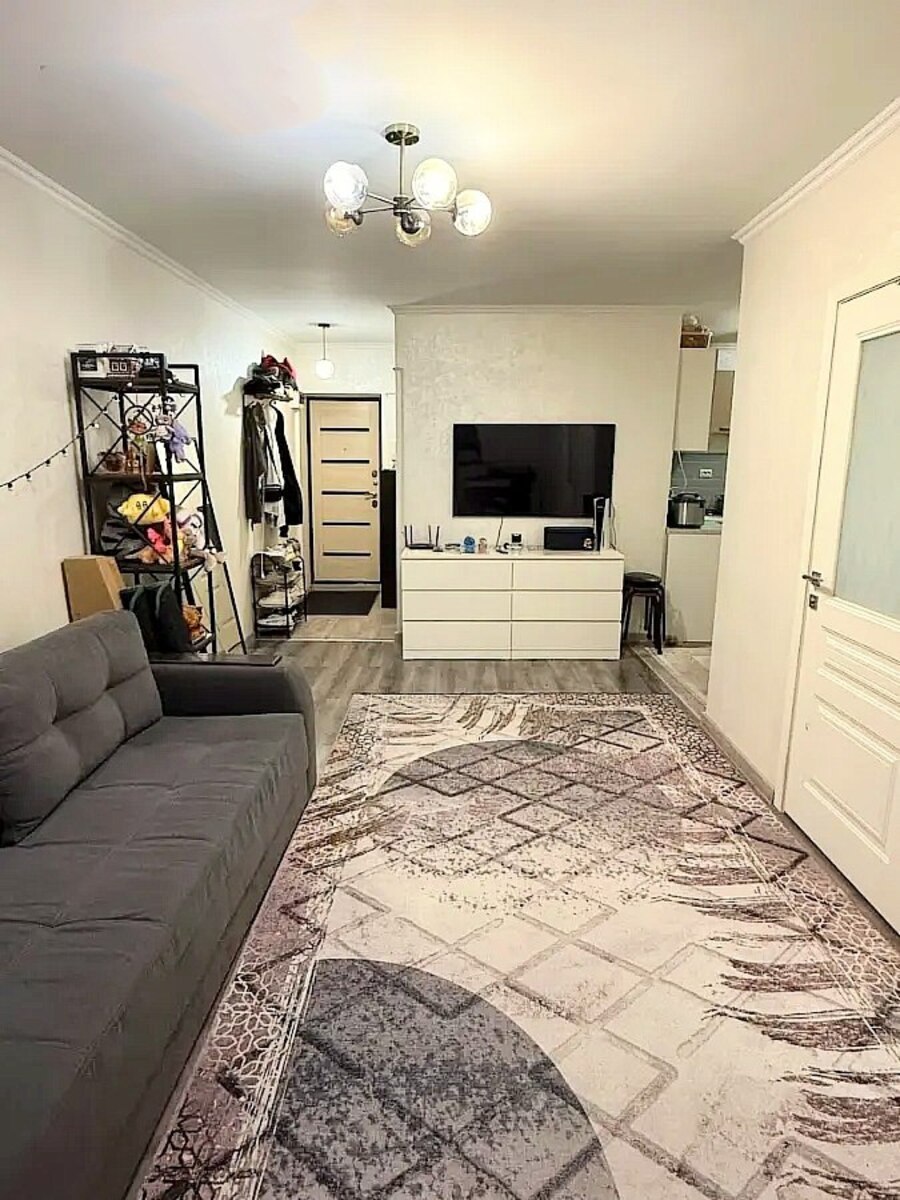 2-комнатная квартира · 46 м² · 3/4 этаж, мкр Коктем-3 64 фото 1 2-комнатная квартира · 46 м² · 3/4 этаж, мкр Коктем-3 64 фото 1