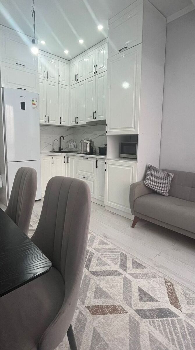 2-комнатная квартира · 43 м² · 10/18 этаж, Абая з — Брусиловского фото 1 2-комнатная квартира · 43 м² · 10/18 этаж, Абая з — Брусиловского фото 1