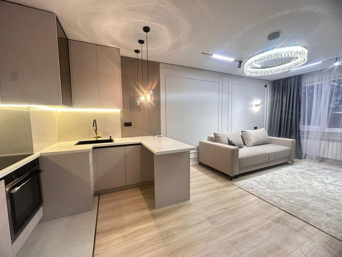 2-��������� �������� � 44 �² � 4/10 ����, ��������� ���� 1