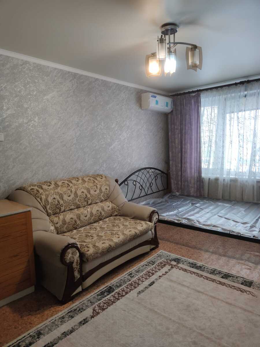 1-��������� �������� � 33 �² � 1/4 ����, ��� �4 19 ���� 1