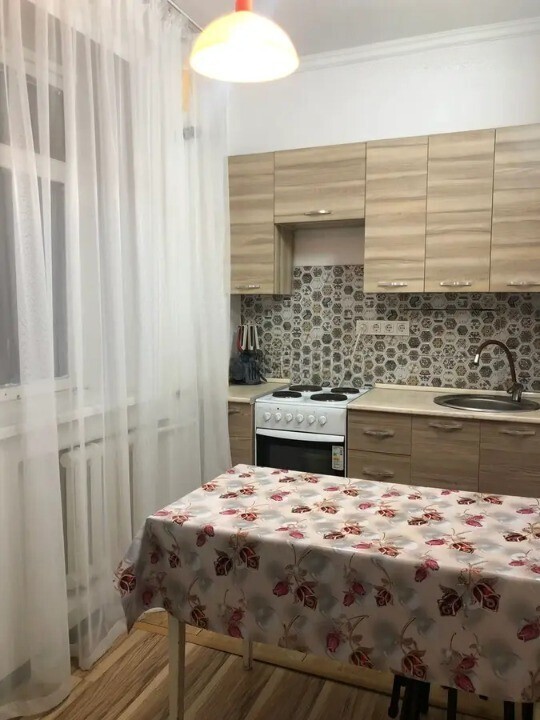 3-комнатная квартира · 63 м² · 4/19 этаж, Брусиловского 167 фото 1 3-комнатная квартира · 63 м² · 4/19 этаж, Брусиловского 167 фото 1