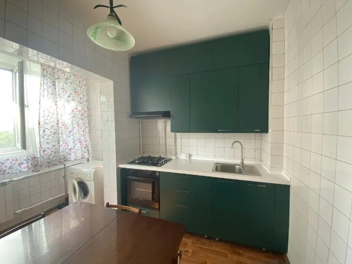 Продается квартира Алматы, Алмалинский р-н, Айманова, 70 фото 1 Продается квартира Алматы, Алмалинский р-н, Айманова, 70 фото 1