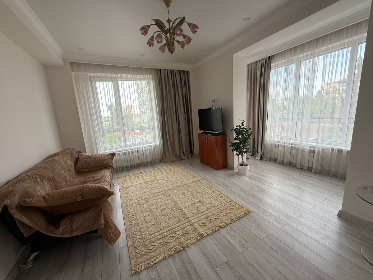 2-��������� �������� � 68 �² � 3/10 ����, ������� 218 ���� 1