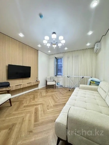 Продается квартира Алматы, Бостандыкский р-н, Абая, 130 фото 1 Продается квартира Алматы, Бостандыкский р-н, Абая, 130 фото 1