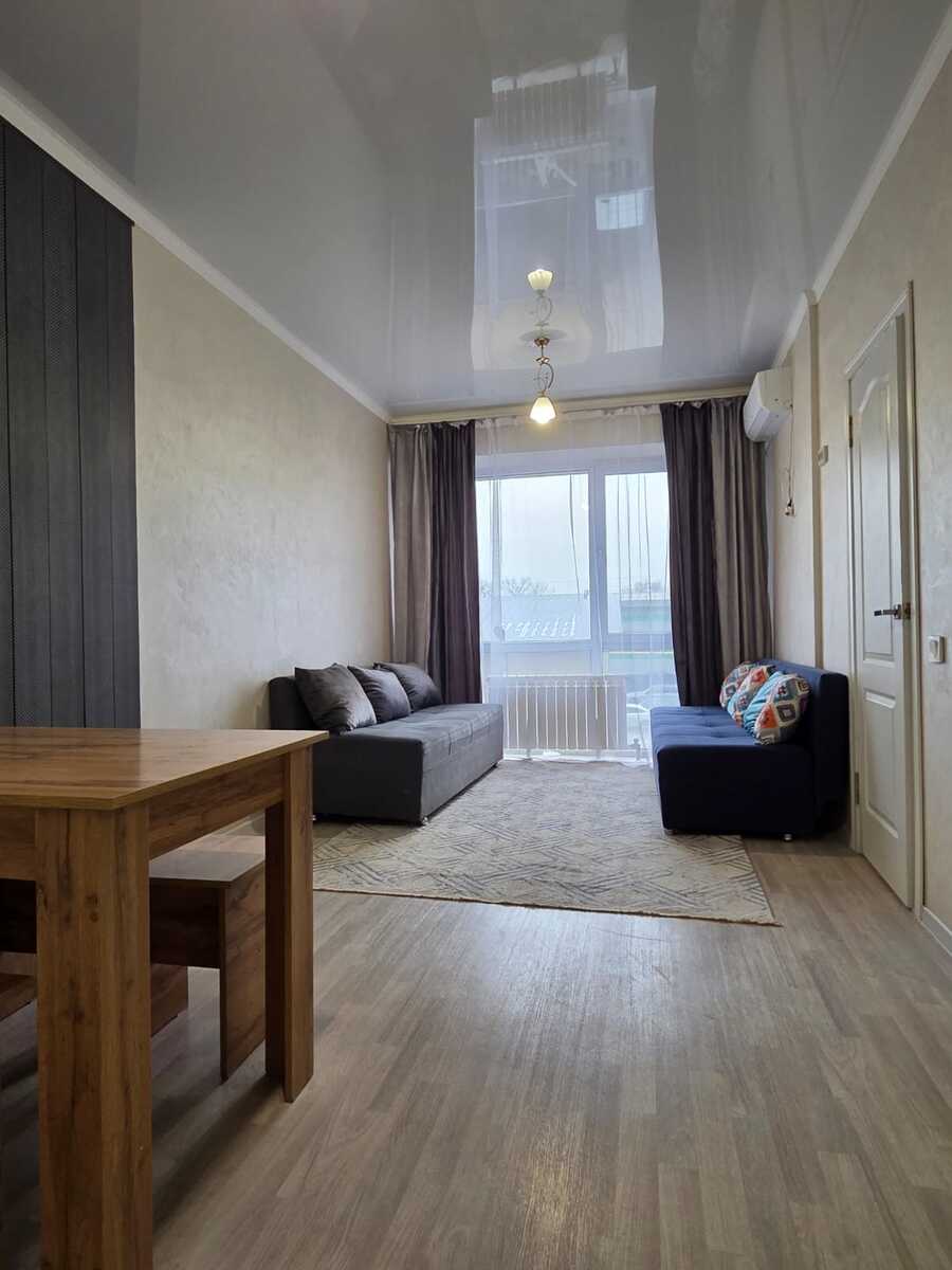 2-��������� �������� � 43 �² � 2/13 ����, ���������� 14 ���� 1