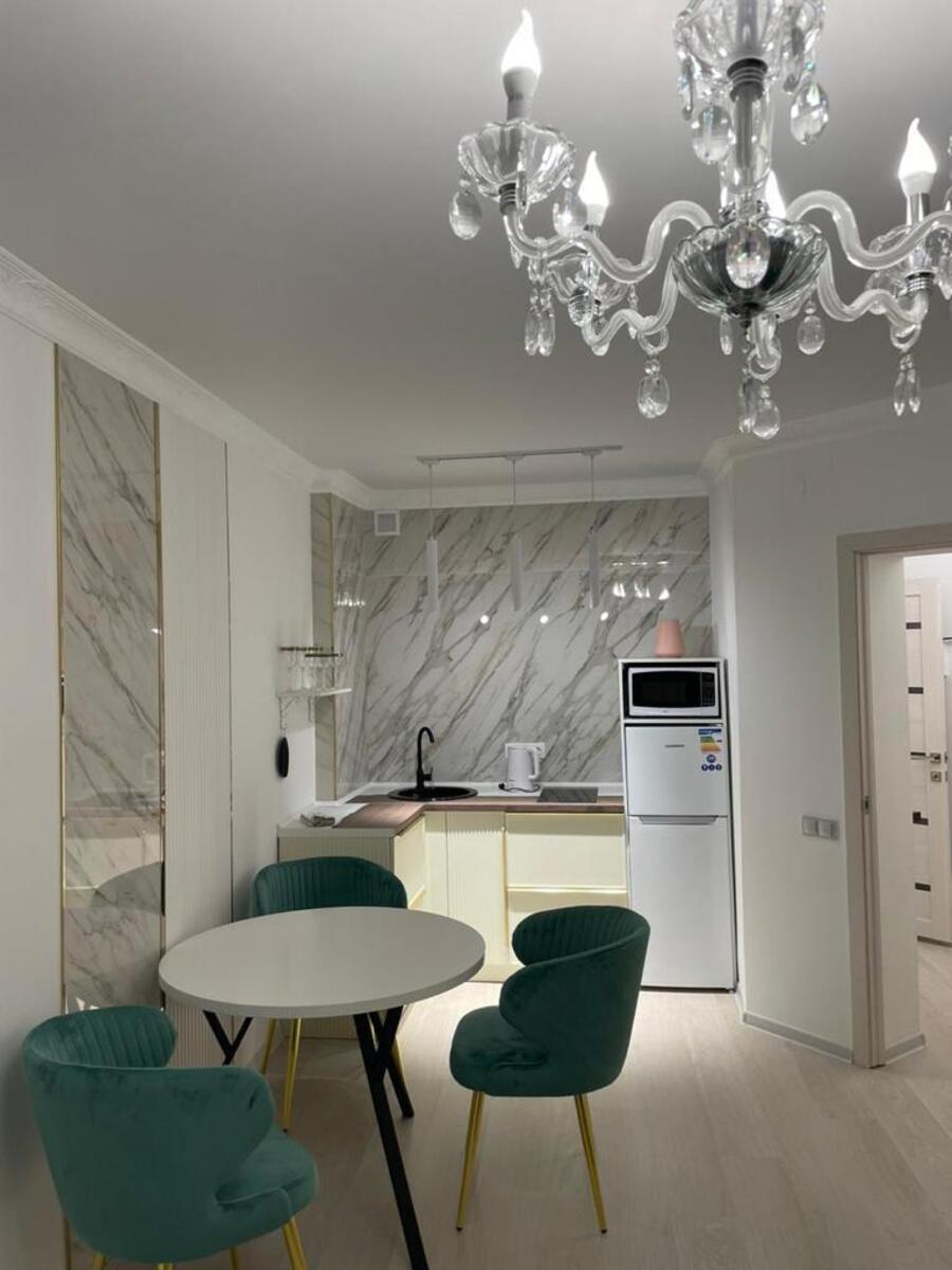 ��������� �������� ������, ��������� �-�, ����-��������, 9� ���� 1