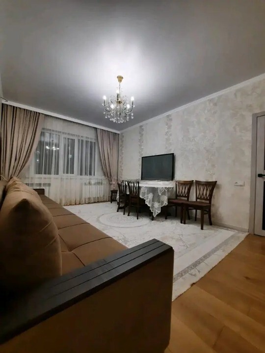 2-комнатная квартира · 56 м² · 3/5 этаж, Богенбай батыра 254 — Исаева фото 1 2-комнатная квартира · 56 м² · 3/5 этаж, Богенбай батыра 254 — Исаева фото 1