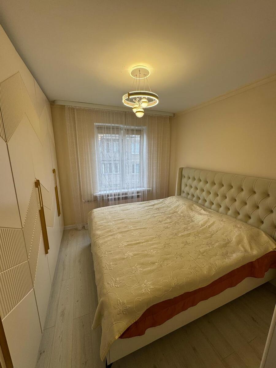 ��������� �������� ������, ������������� �-�, ��� ������ 2 ���� 1