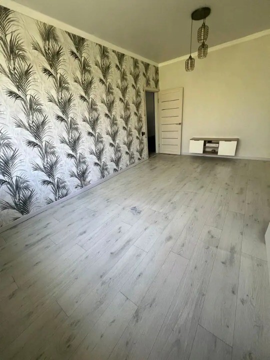 1-��������� �������� � 42 �² � 5/5 ����, ��� ������ ���� 1
