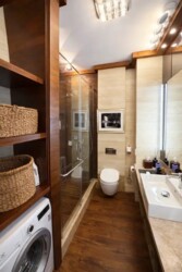 2-��������� �������� � 73 �² � 3/7 ����, ��������� 301 � ���������� ���� 6