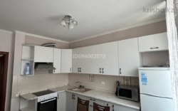 2-��������� �������� � 76.7 �² � 2/13 ����, ��������� 131 � ���������� ���� 6