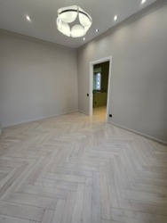 2-��������� �������� � 61 �² � 2/13 ����, ��������� 77/1 � ��� ������ ���� 18