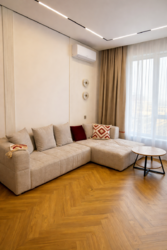 3-��������� �������� � 85 �² � 13/16 ����, ����������� 217 ���� 24