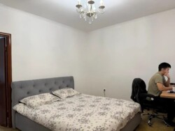 2-��������� �������� � 70 �² � 12/17 ����, ��� �������, ��������� 150 � � �������� ������� ���� 6