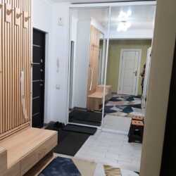 2-��������� �������� � 66.5 �² � 10/12 ����, ���� �� 273/5 ���� 3