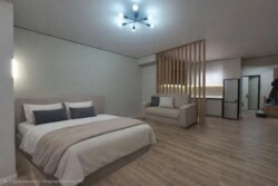 Продается квартира Алматы, Алмалинский р-н, Варламова, 345 фото 1 Продается квартира Алматы, Алмалинский р-н, Варламова, 345 фото 1